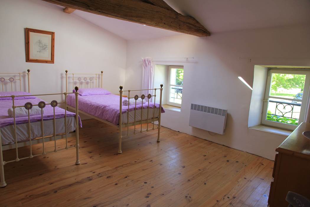 Wistéria étage - chambre 3 - lits jumeaux