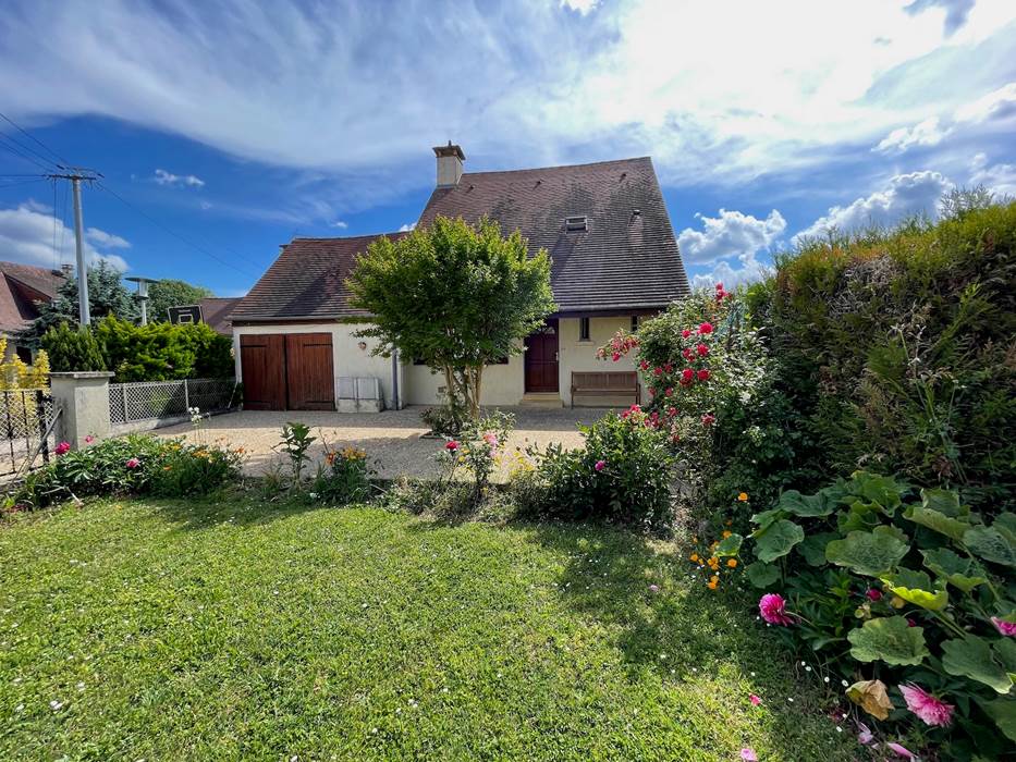 Tournesol&Anemone-locationdevacances-piscineprivative-dordogne
