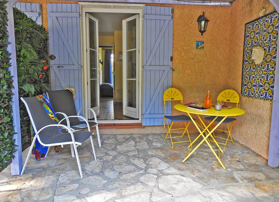 terrasse ombragée plein sud