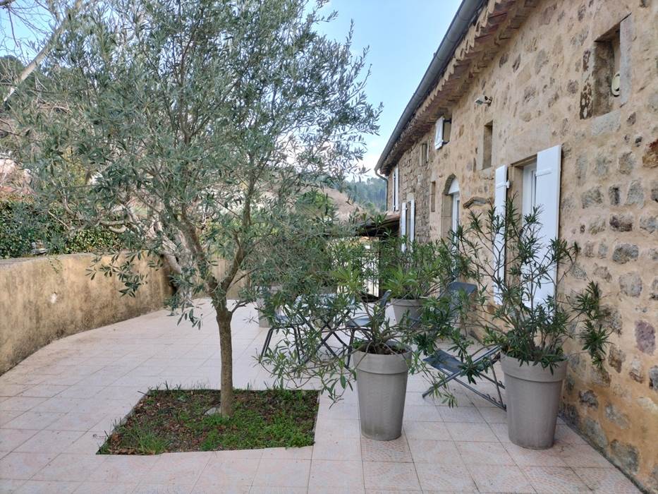 gîte Ombre bleue, ombre bleue du figuier gîtes et chambres d'hôtes avec piscine Ardèche