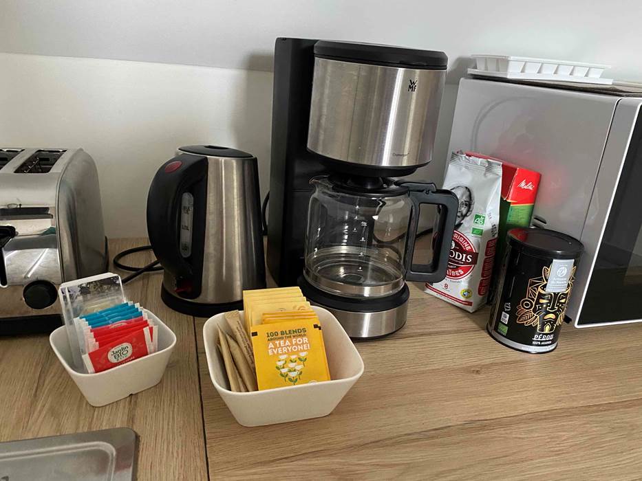 La Korrigane_Binic Etables sur mer_ Chambre d'hote_Cafe the