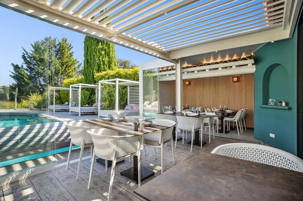 PURAVIDA.RESTAURANT.PISCINE.SOMMIERES