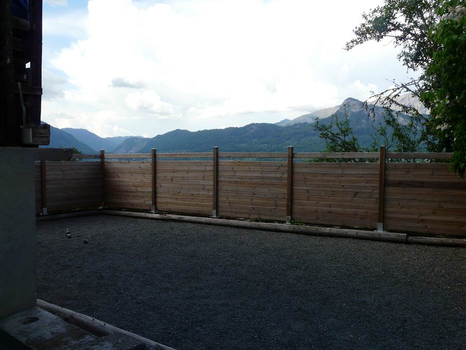 terrain de pétanque partagé