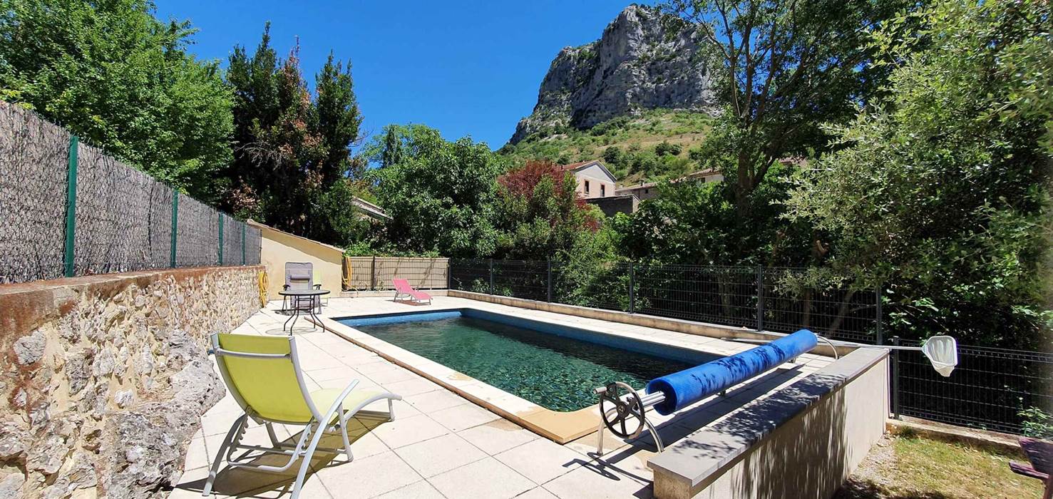 location-avec-piscine-herault
