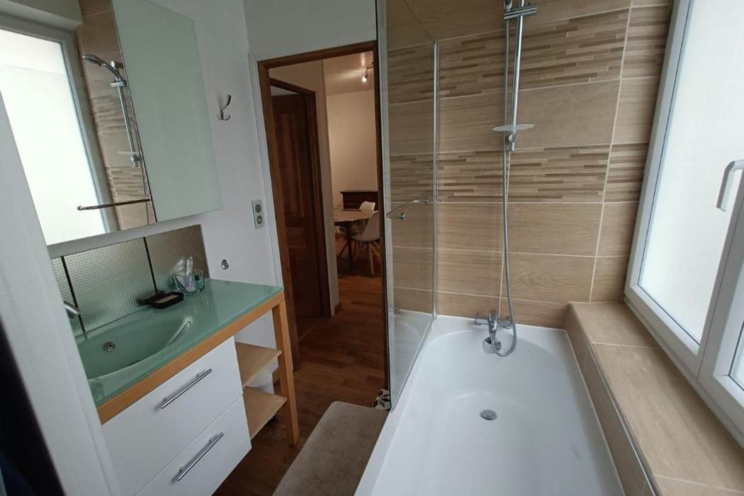 ROUSSEAU-SERVICE-Appartement-le-Pressoir-salle-de-bain