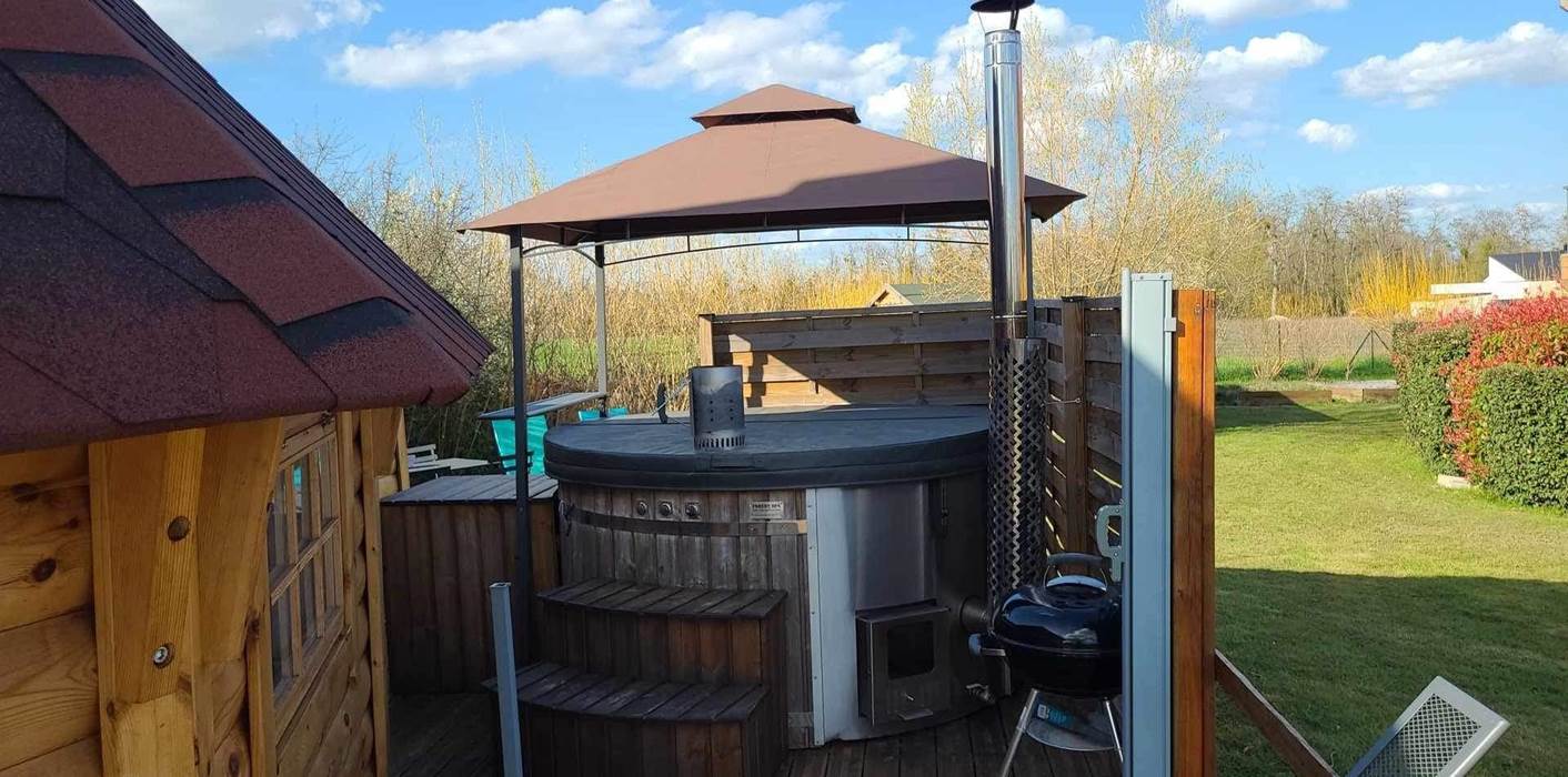 Insolite bain nordique, Chambres d'hôtes piscine  Chambres d'hôtes Sancerre