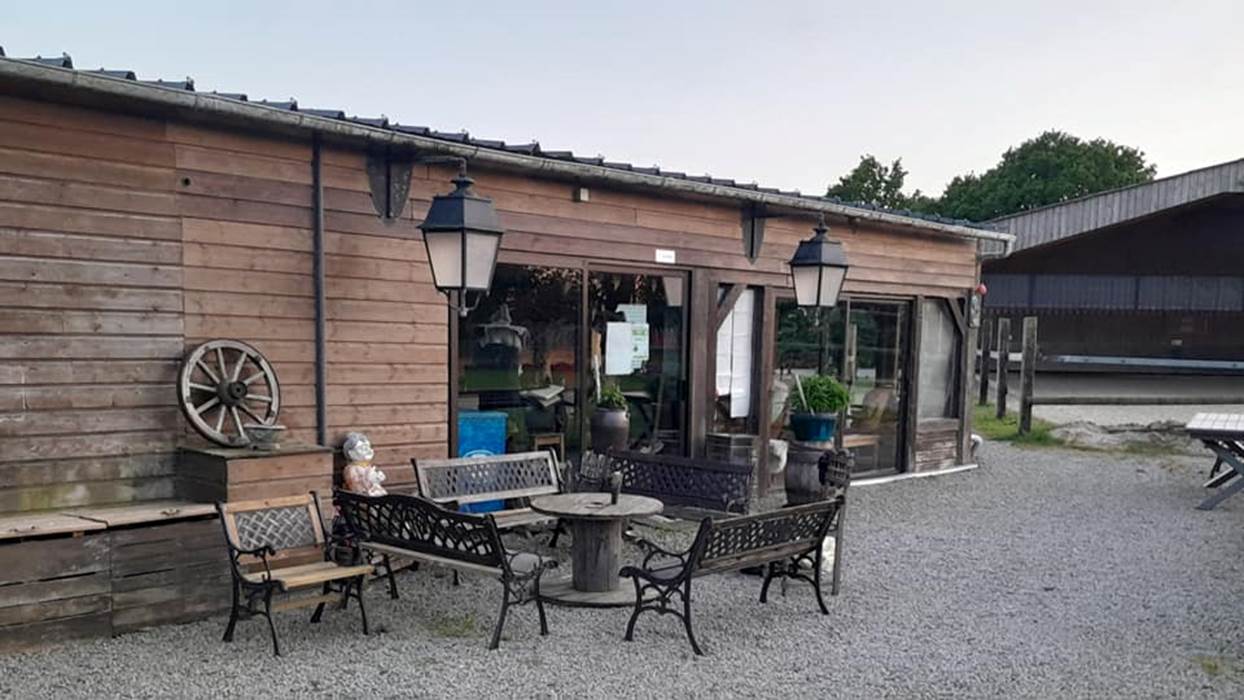 Auberge avec accueil infos, petits déjeuners