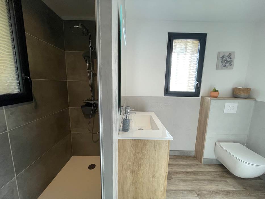 salle-de-bain-gite-Sarlat-Dordogne