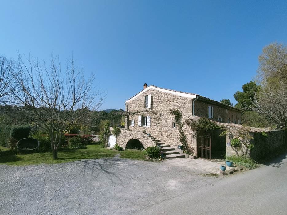gîte Ombre bleue, ombre bleue du figuier gîtes et chambres d'hôtes avec piscine Ardèche