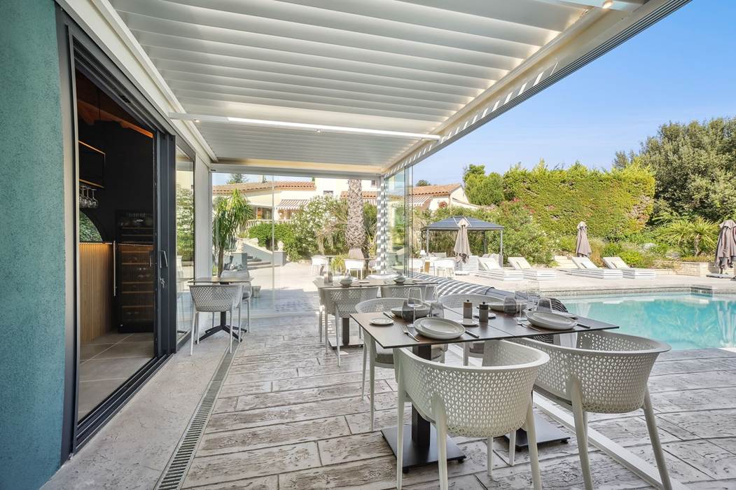 PURAVIDA.CASADINA.RESTURANT.PISCINE.SOMMIERES