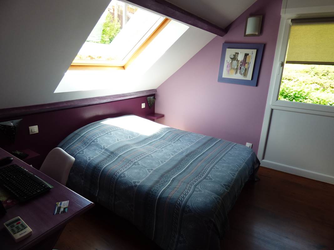 Chambre Jennifer Chambres d'hôtes La colline aux Yeux Doubs-gallery