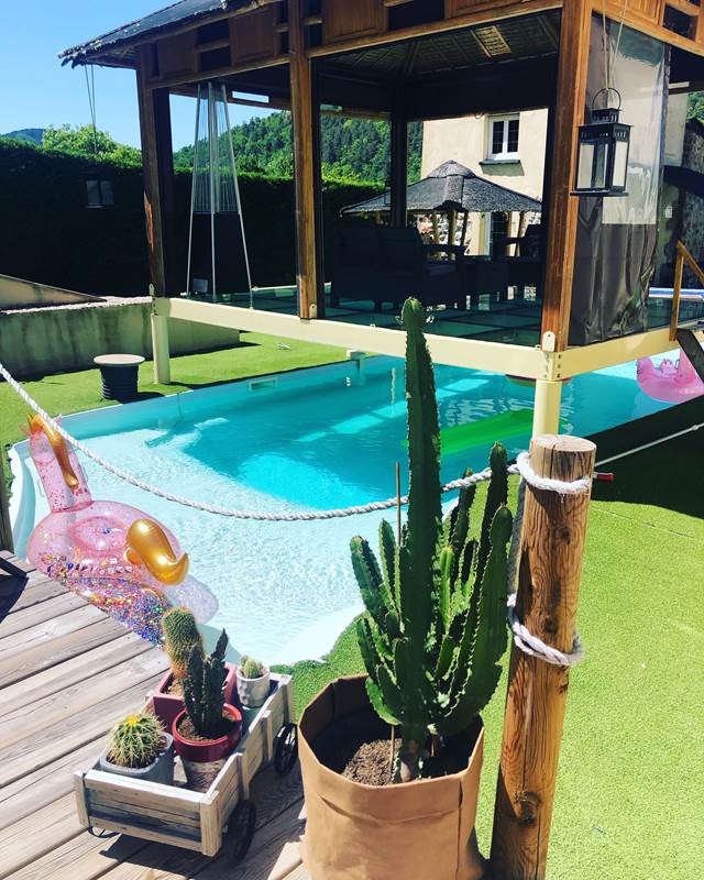 Terrasse vue piscine-gallery