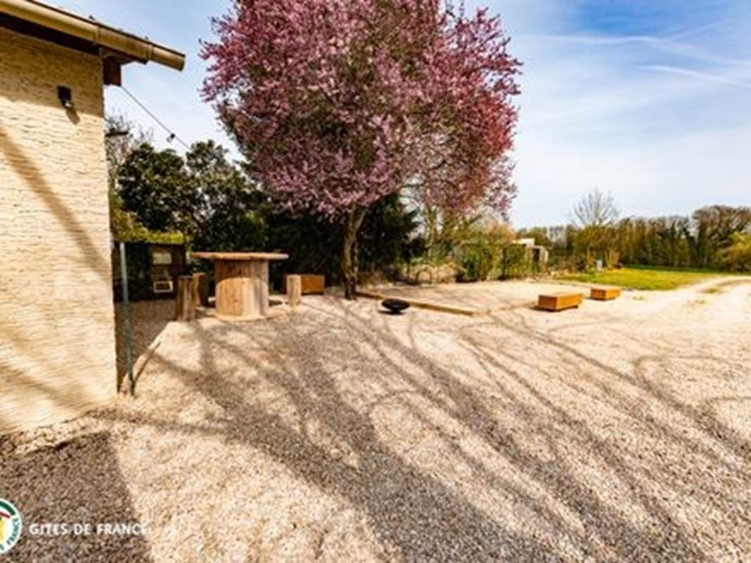 Gîte du Lapin Bleu Coin détente et pétanque-gallery