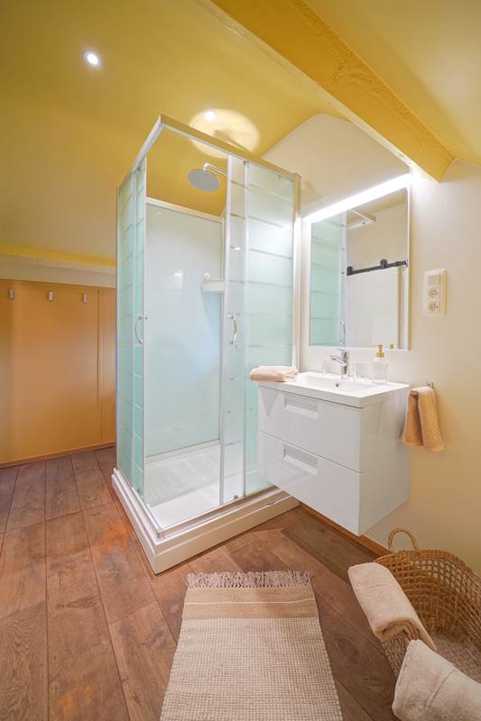 ®GitesLaFermeduParc_salledebain_fournil-gallery