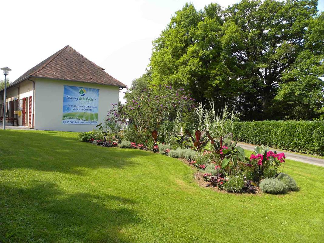 Camping de la Lande à Nexon en Limousin-gallery