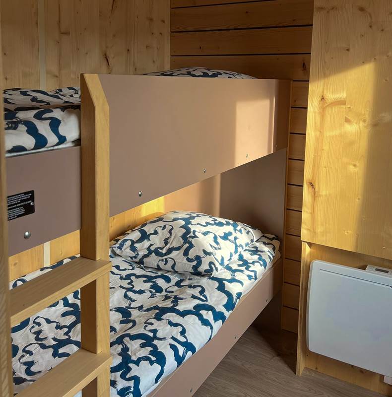 0b6ca4b3-3b66-4df2-b9c8-89cdccaf423c-gallery