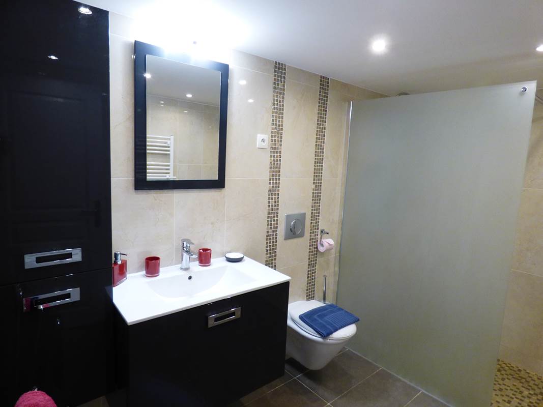 SDB Emmanuelle 3 Chambres d'Hôtes La Colline aux Yeux Doubs-gallery