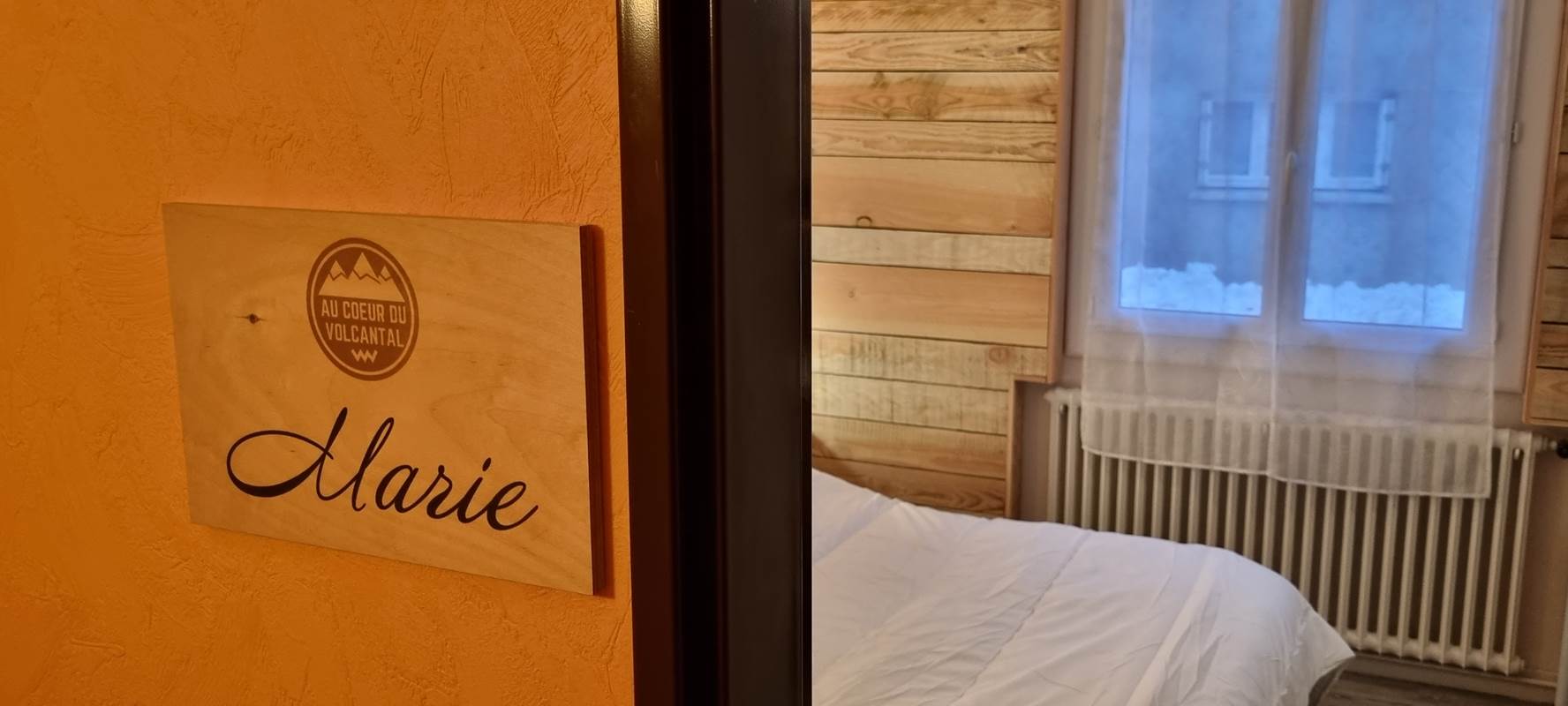 Au Coeur Du Volcantal Chambre Marie (1)-gallery