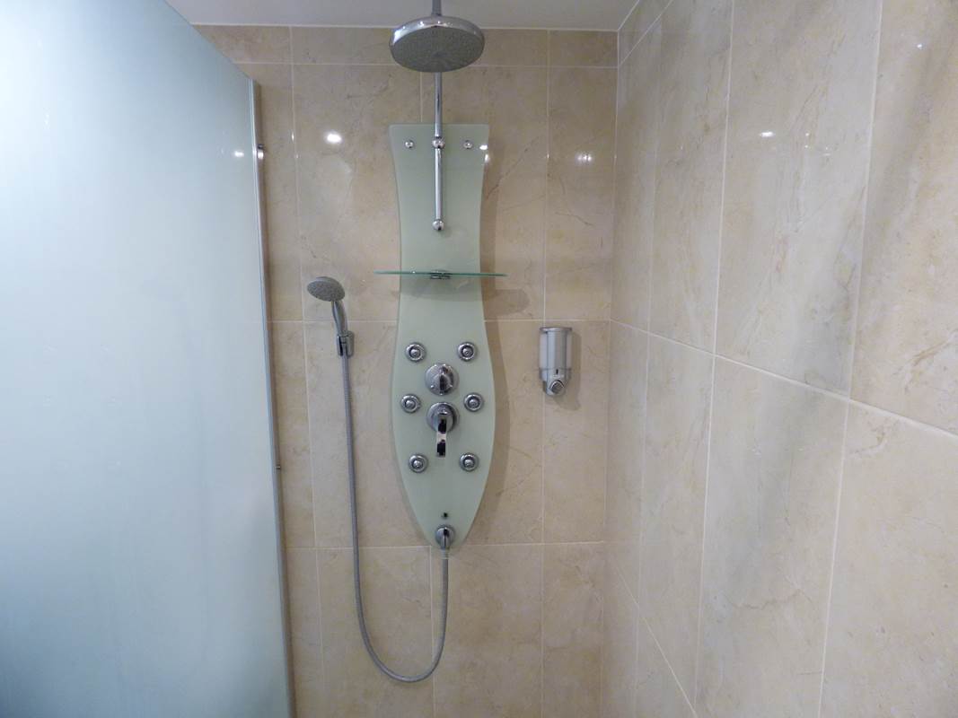 SDB Emmanuelle 5 Chambres d'Hôtes La Colline aux Yeux Doubs-gallery