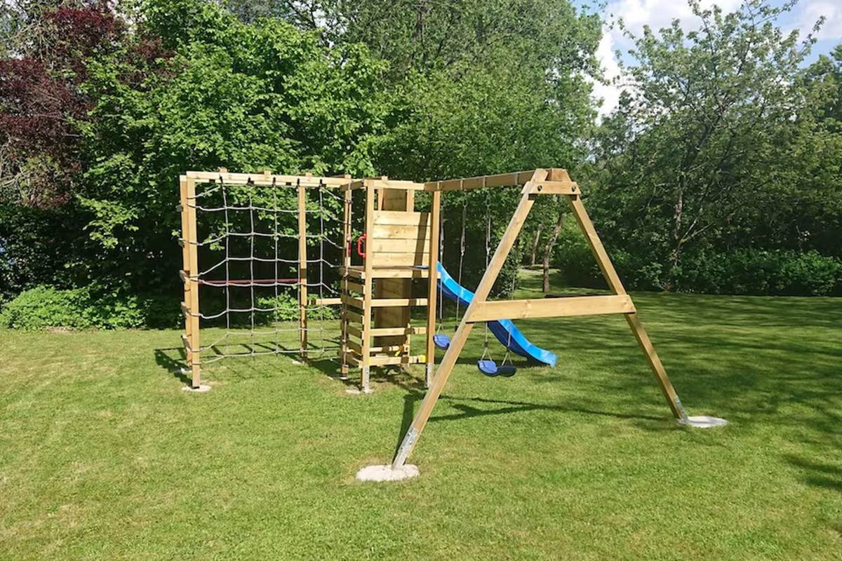 La Madeleine - Balançoire-gallery