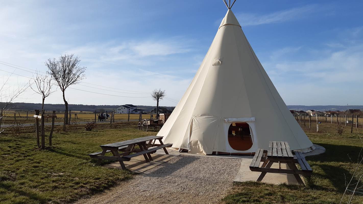 Grand tipi