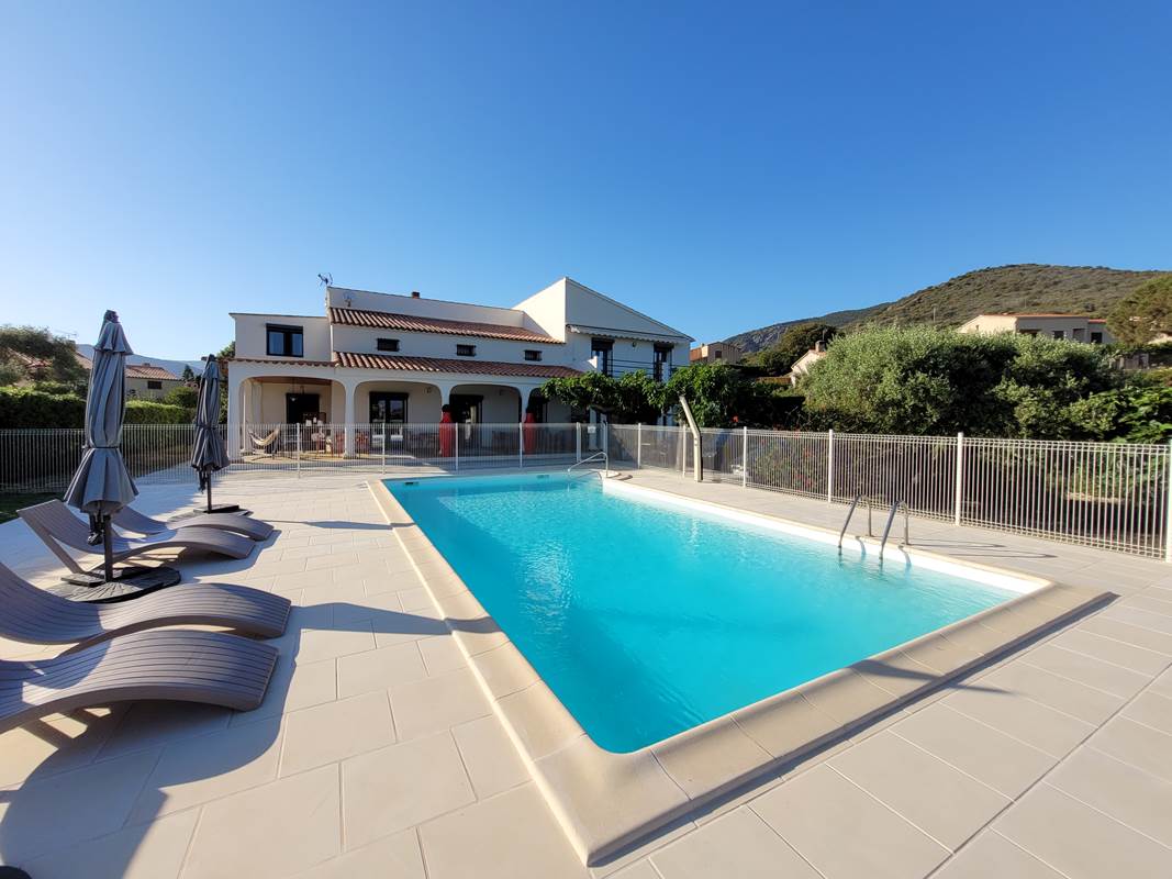 Corsica guest host-gallery