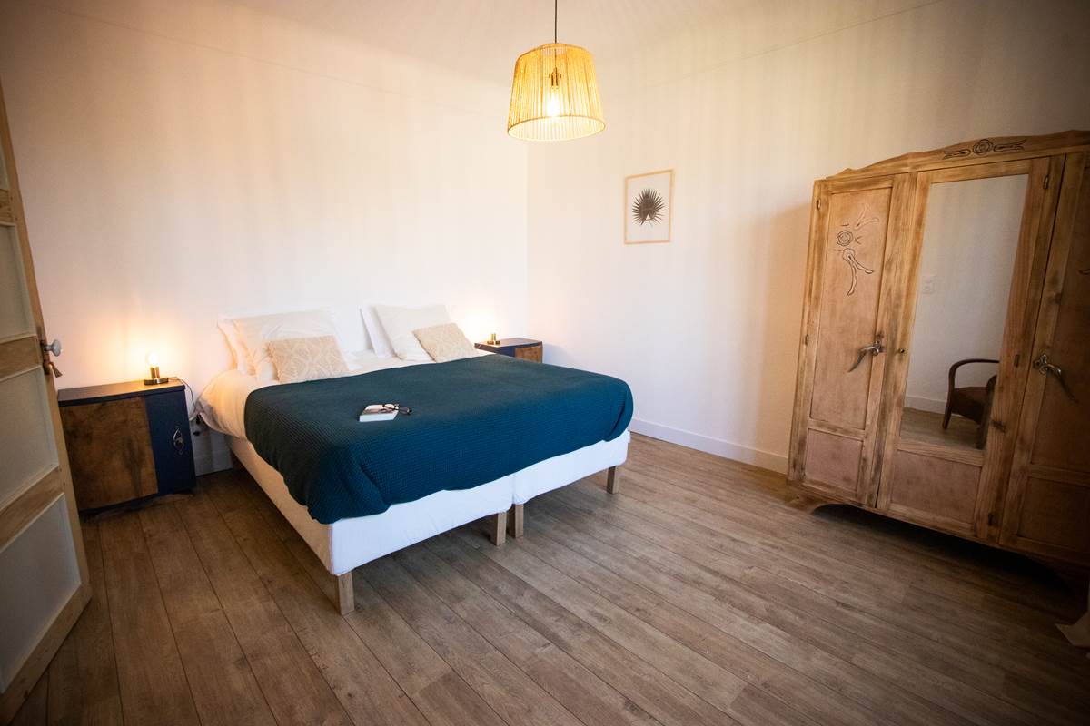gites corbieres la boheme montseret chambre