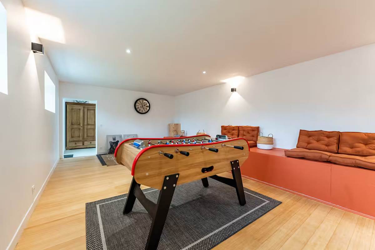 61f3370f-4dc6-4572-899a-5ec5d7f6b43e-gallery