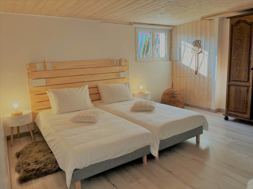 Gîte du Lapin Bleu Chambre SousBois