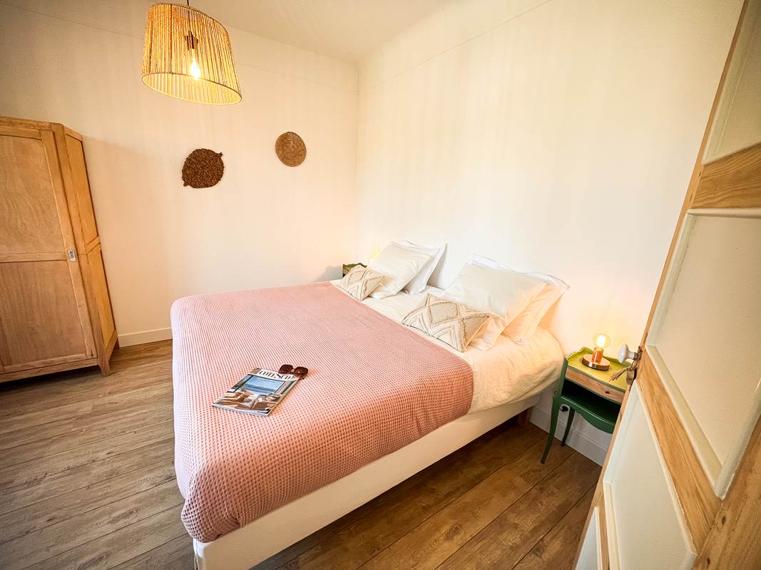 gites corbieres la boheme montseret chambre