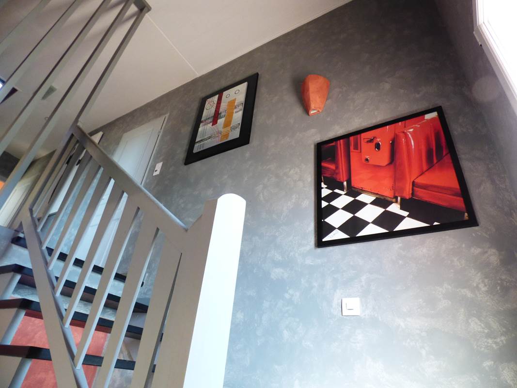 Vue entrée maison 3 Chambres d'Hôtes La Colline aux Yeux Doubs-gallery