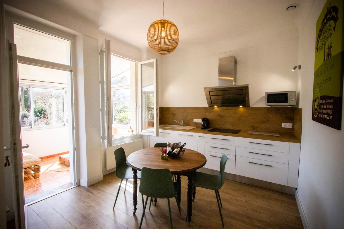 gites corbieres la boheme montseret cuisine