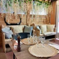 Le Restaurant Le Miramar aux Saintes-Maries-de-la-Mer – Une Escapade Culinaire Inoubliable