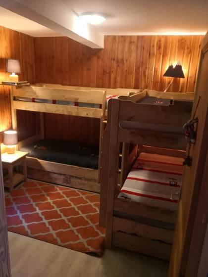 CHAMBRE 4 LITS SUPPERPOSES ET 1 LIT GIGOGNE REZ DE CHAUSSEE