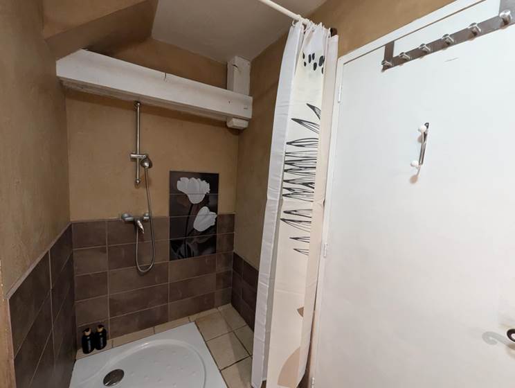 Gite panoramique - Aveyron - Salle de bain privative