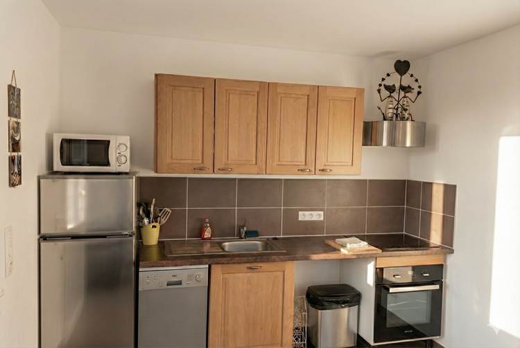 ombrebleuedufiguier-gîte-tournesols-cuisine - Grande