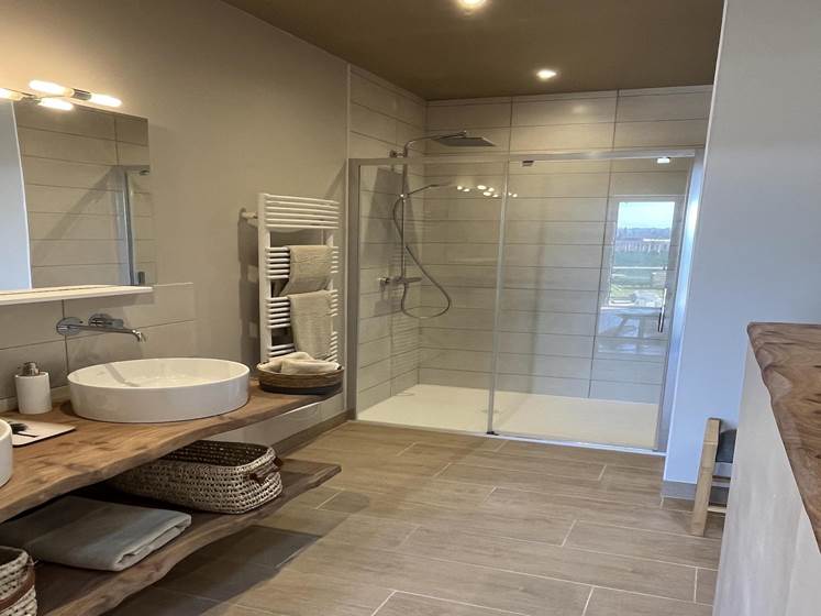 Le nid du coucou - chambre Gaïa - salle de bain