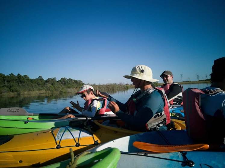 Ares Sophie Begin monitrice kayak environnement