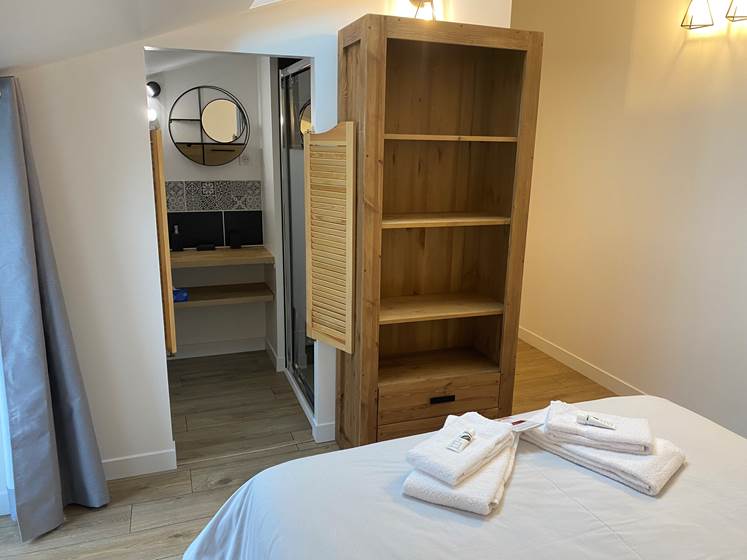 Croix De Magne Salle D'Eau