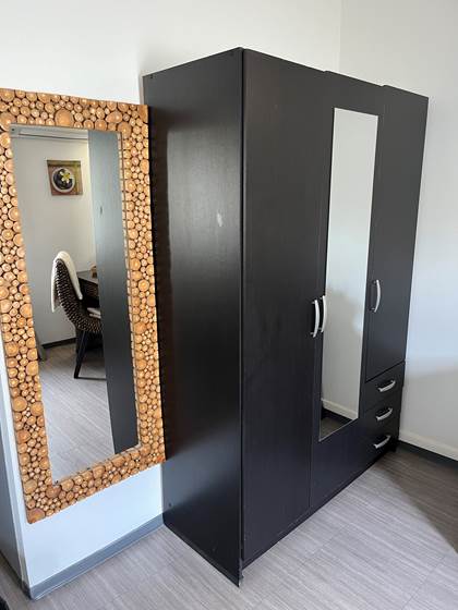 Armoire