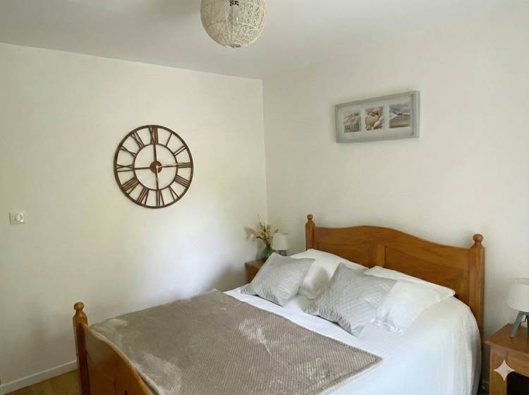 ombrebleuedufiguier-chambre-noisette 2 - Grande