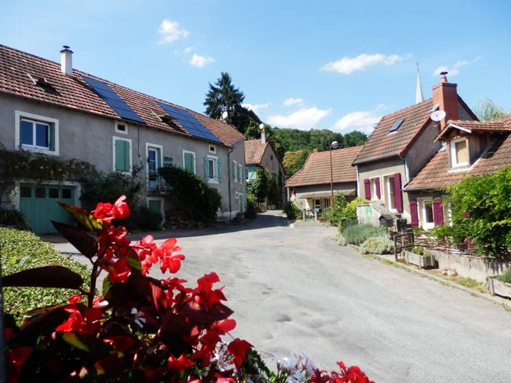 Vue de notre maison et du gite