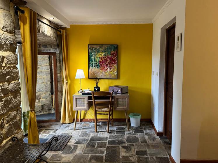 coin bureau chambre Arakas