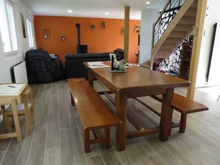 Voie verte accessible à pied ou à vélo depuis la maison de vacances à Caurel (Côtes-d’Armor)