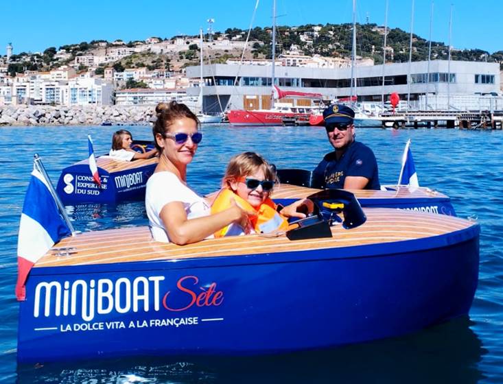 MINIBOAT-Family tour 1