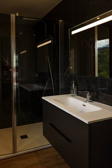 Salle d'eau de la chambre Ego