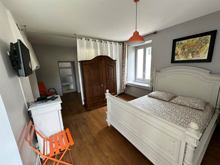 Une chambre au 1er étage