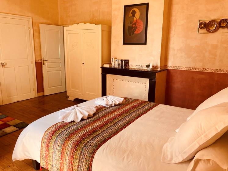 Vue sur la porte de communication