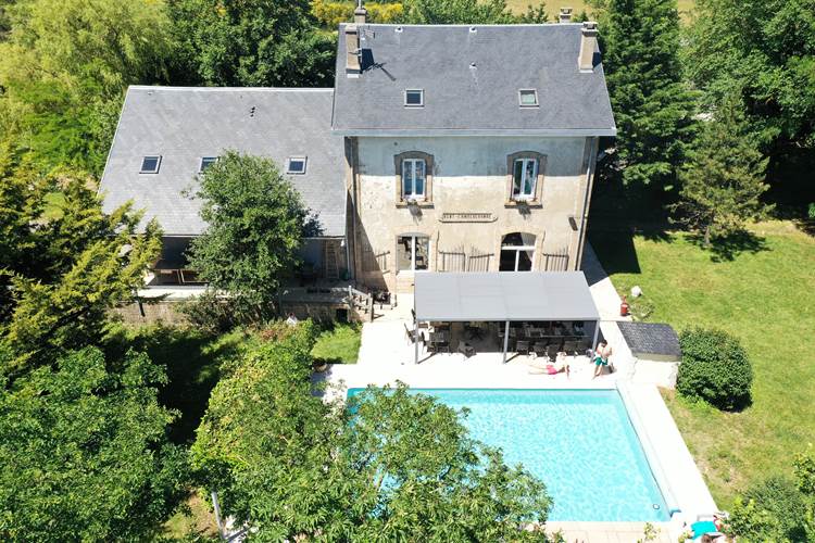 Façade Piscine Ciel La Gare aux Ânes