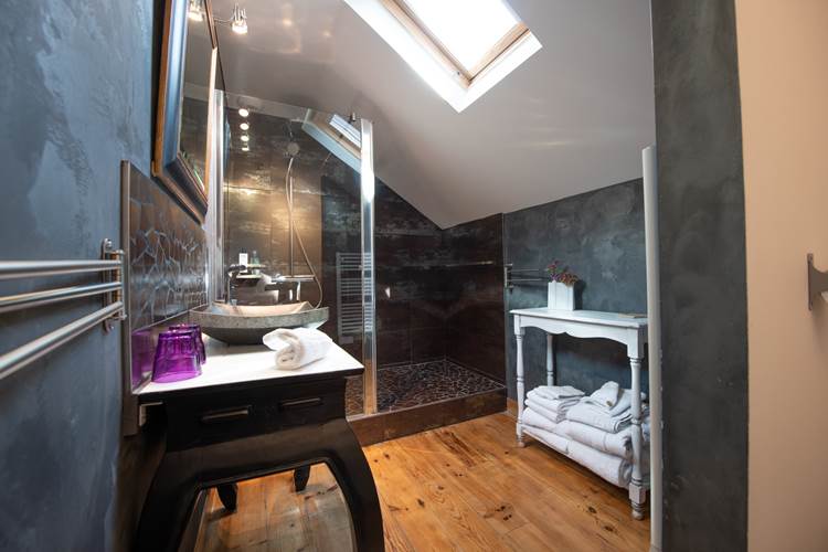 10suitesalleeaudoucheitalienne